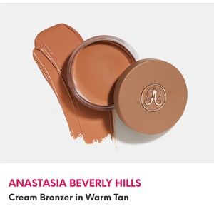 ANASTASIA BEVERLY HILLS
Cream Bronzer in Warm Tan